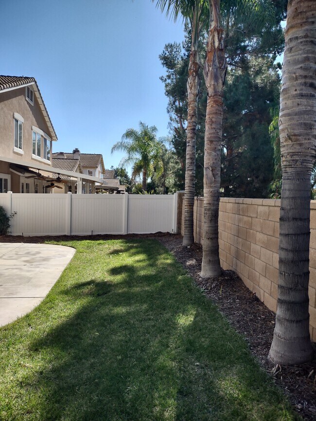 Building Photo - 40543 Chantemar Way