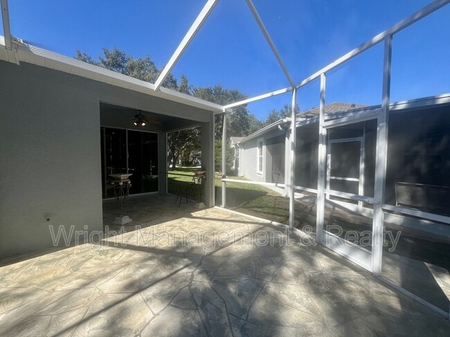 Building Photo - 6040 Sandhill Ridge Dr