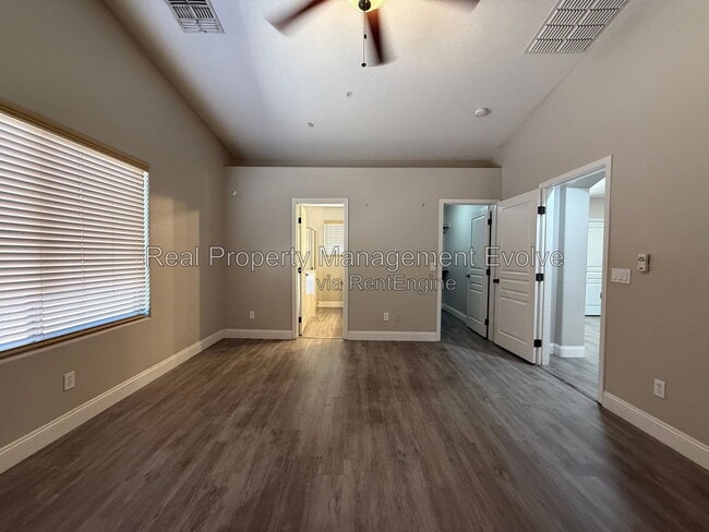 Building Photo - 3538 East Anika Drive