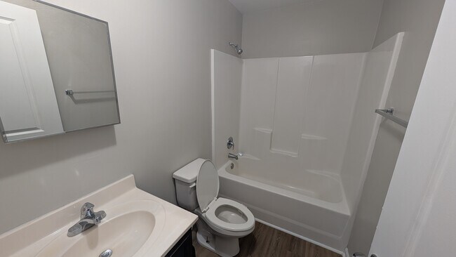 Building Photo - 161 North Carolina Dr