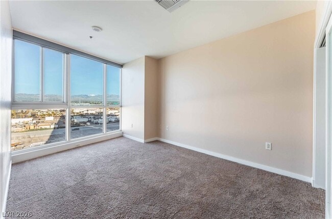 Building Photo - 4575 Dean Martin Dr