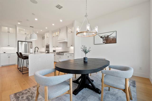 Building Photo - 5213 Havana Dr