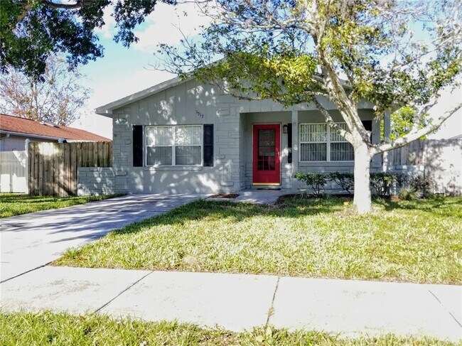 Building Photo - 1517 Kelby Rd