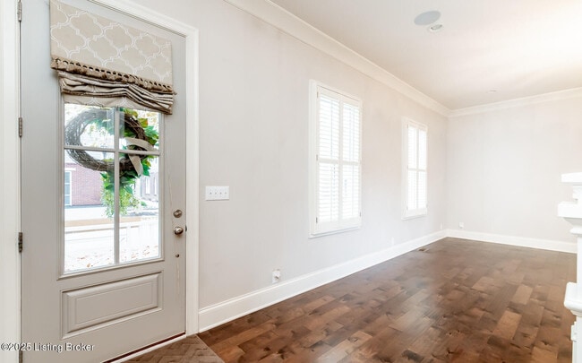 Building Photo - 9413 Civic Way