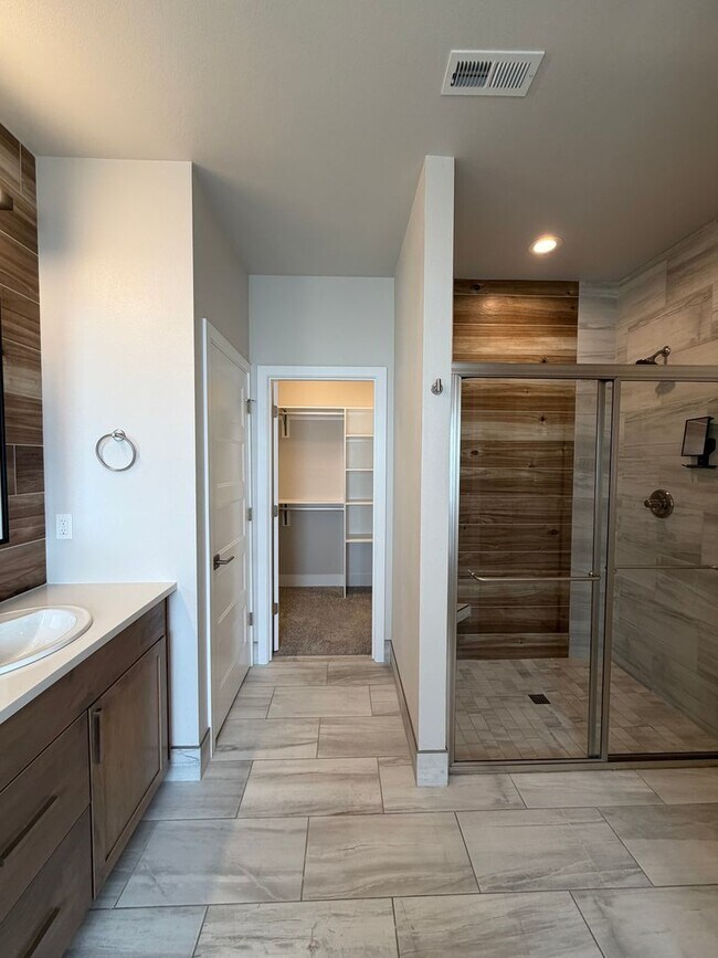 Building Photo - Gorgeous 4 bed, 2.5 ba in Richland's Westcliffe Neighborhood