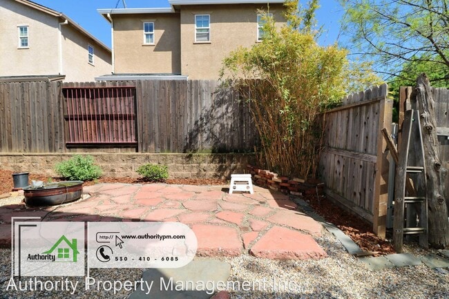 Building Photo - 3 br, 2.5 bath House - 2193 Tuscany Way