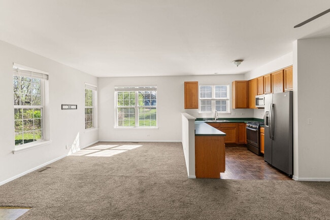 Building Photo - 712 Morris Ct