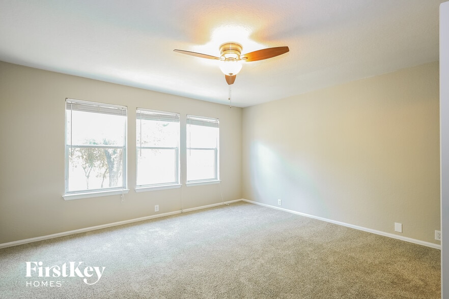 Building Photo - 3539 Maguey Trail