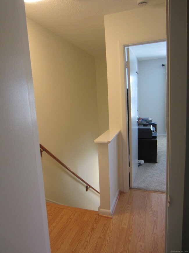 Building Photo - 229 Branford Rd
