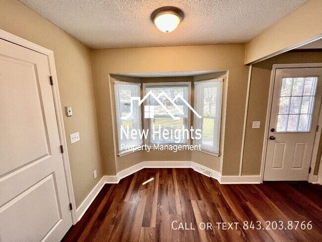 Building Photo - 8165 Poplar Ridge Rd