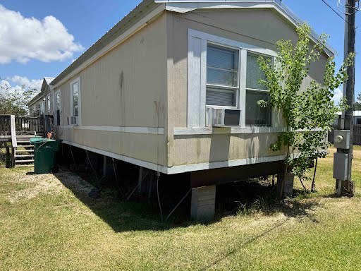 Building Photo - 2545 N Flounder Dr
