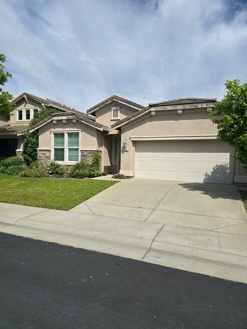 Building Photo - 424 Leighton Ct