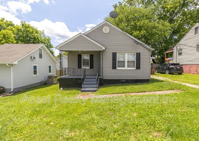 Primary Photo - 1818 Price Ave