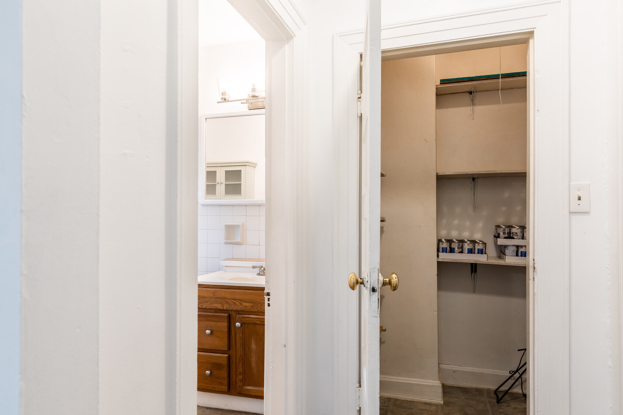 Pantry - 4412 Erie Ave