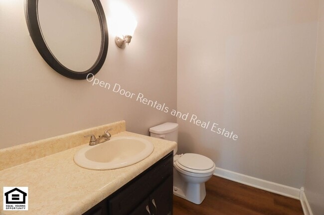 Building Photo - 7516 Bridgewater Dr