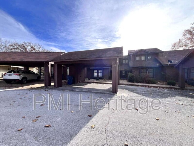 Building Photo - 26 Melinda Ln