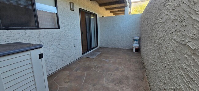Building Photo - 16510 E Palisades Blvd