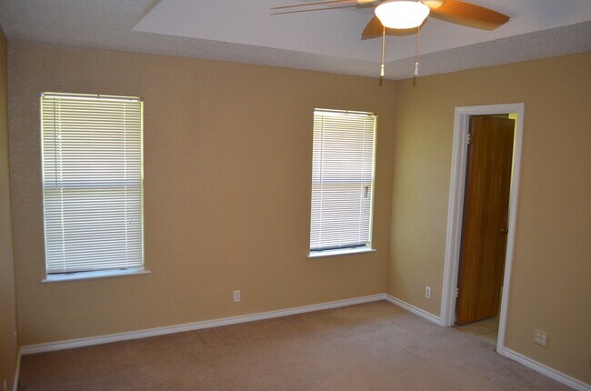 Building Photo - Cozy 3 Bedroom in Country Trails Harker Heights!