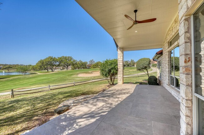 Building Photo - 1100 Broken Hills Dr