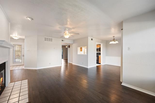 Building Photo - 1533 Signal Ridge Pl