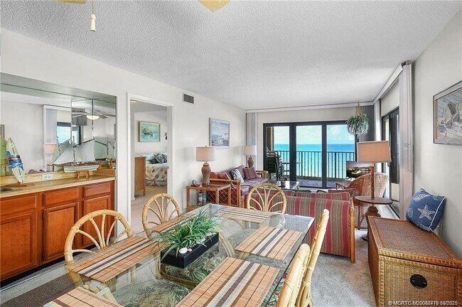 Building Photo - 10200 S Ocean Dr