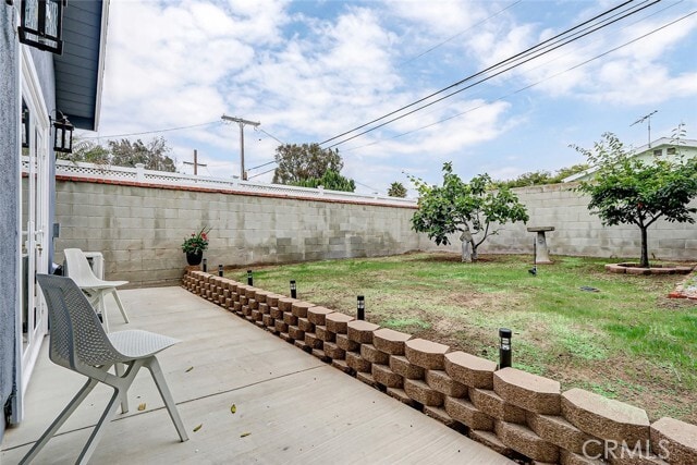 Building Photo - 1228 Hickory Ave