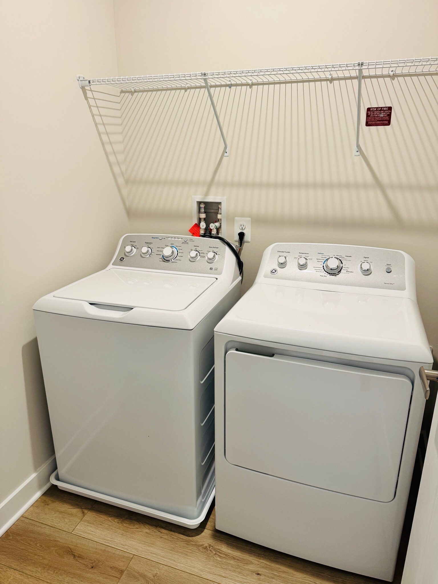 In-Unit Washer/Dryer - 7868 Blackbriar Way