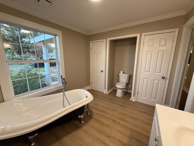 Building Photo - House For Rent in Rayne - 30 Mins From ULL & LSUE