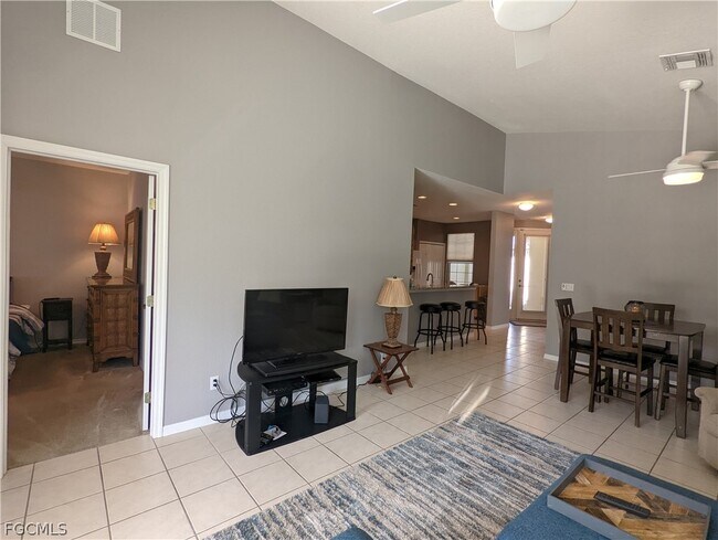 Building Photo - 4270 Avian Avenue