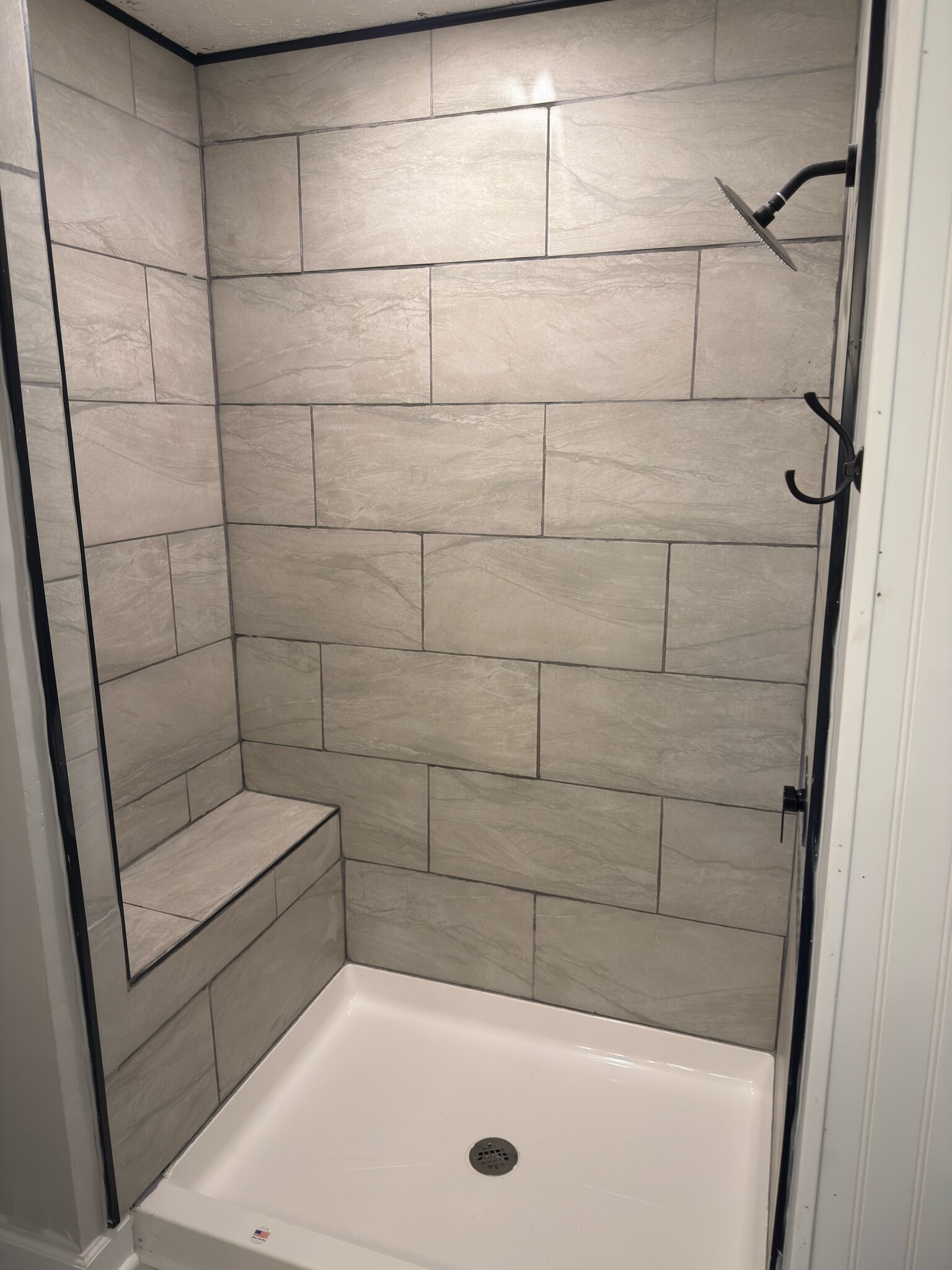 Primary shower - 409 Williamsport Dr