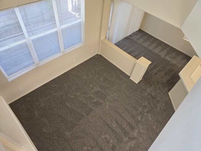 Building Photo - Beautiful South Reno Home in Gated Community