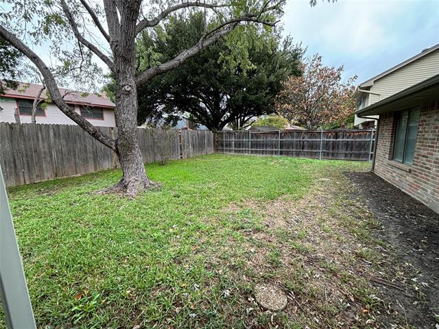 Building Photo - 2514 Livingston Ln