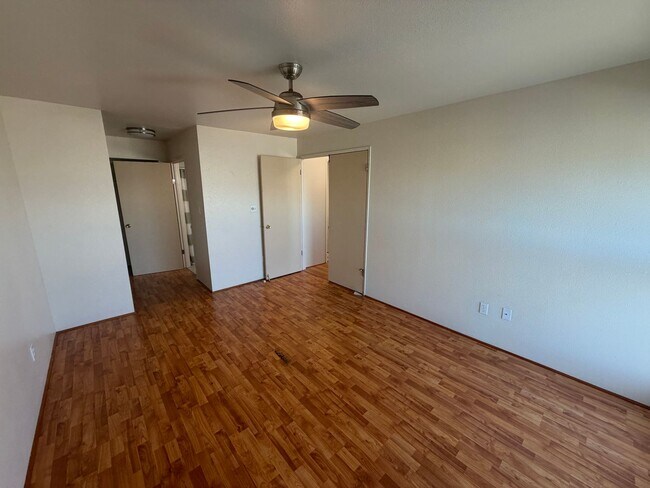 Building Photo - Upstairs Iao Parkside 2/2