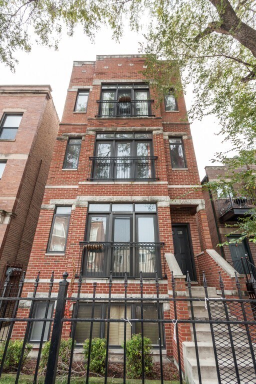 Building Photo - 2417 W Fillmore St