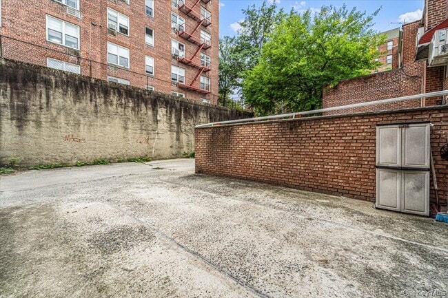 Building Photo - 150-06 78th Rd