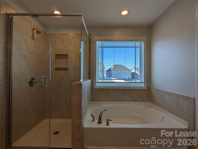 Building Photo - 1530 Cambria Ct