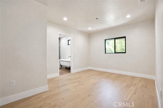 Building Photo - 3432 Larissa Dr