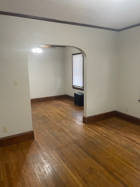 Building Photo - 598 Blaine Ave