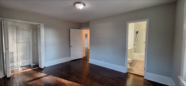 Building Photo - 3403 South St