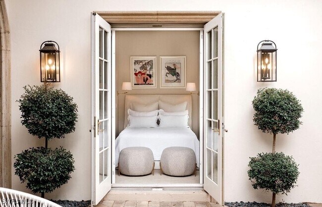 Building Photo - 15627 Villoresi Way