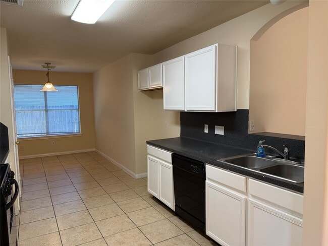 Building Photo - 4019 Teal Run Meadows Dr