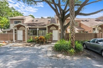 Building Photo - 7144 Sportsman Dr
