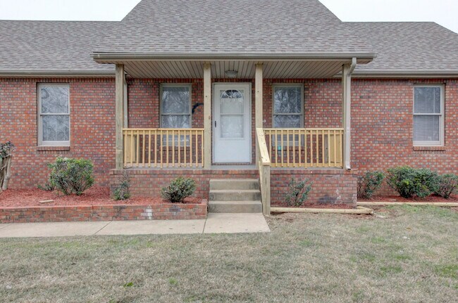Building Photo - 2481 Clarksville Rd