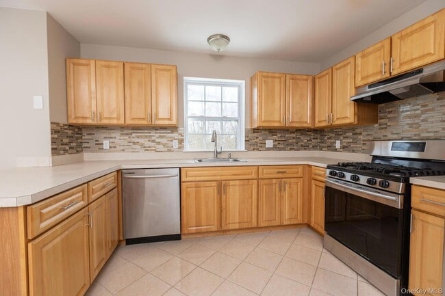 Building Photo - 1 Lexington Way