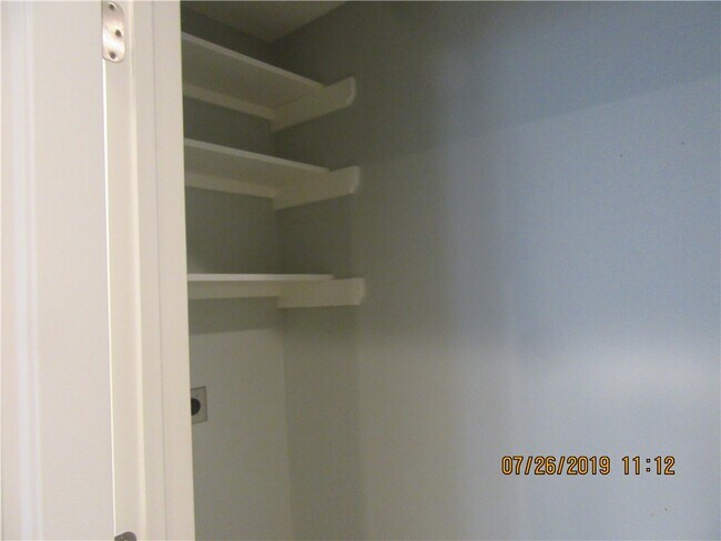 Building Photo - 1108 S Haden