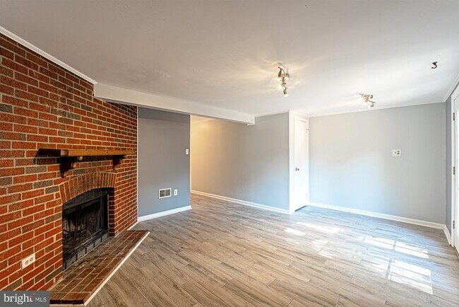 Building Photo - 10343 Annaberg Ct