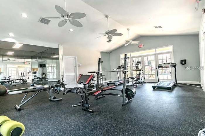 Building Photo - 9481 Highland Oak Dr