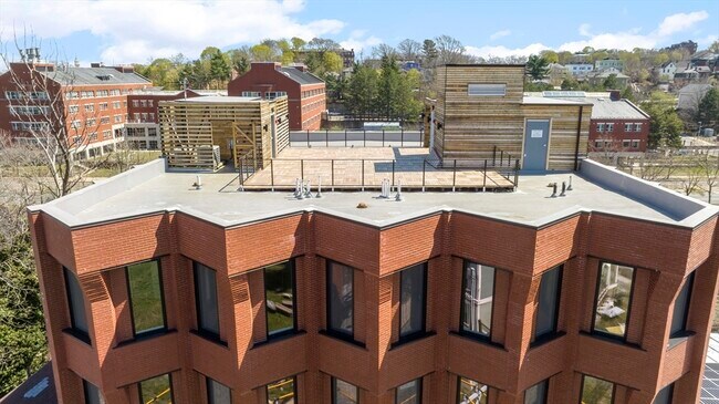 Building Photo - 80 Terrace St