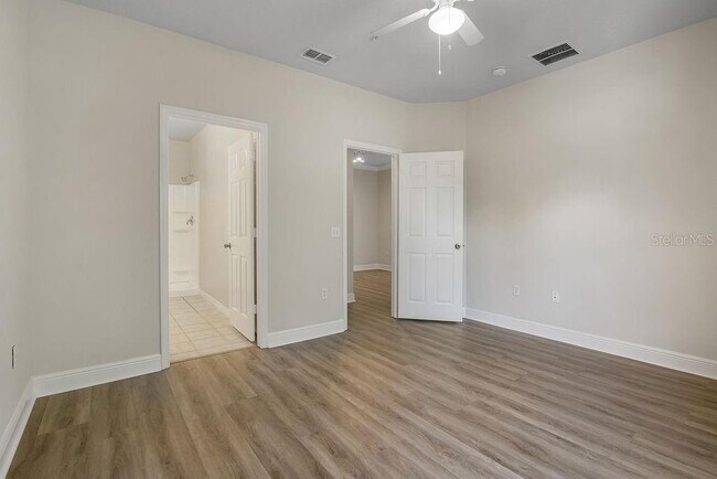 Building Photo - 1315 Eastern Pecan Pl