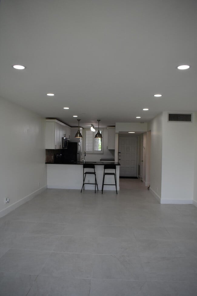 Building Photo - 4381 Trevi Ct